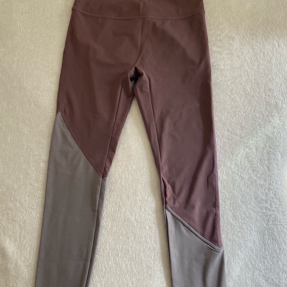 High waisted leggings
